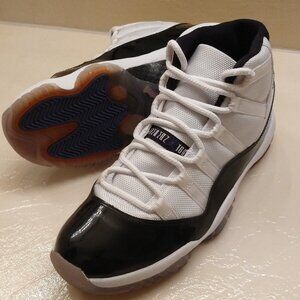 Air Jordan 11 Retro White/Black-Dark Concord (2011)